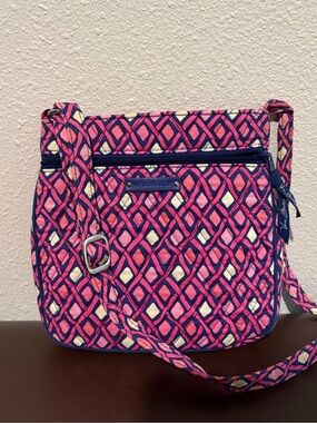 Vera Bradley Pink and Navy Quilted Geometric Crossbody